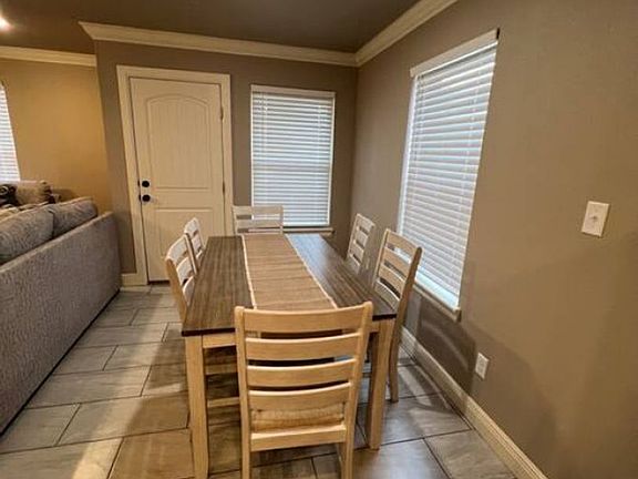 5th image of 9020-9022 Sandra Way #9020
