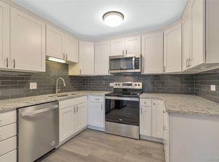 605 S Clinton St APT 8B, Denver, CO 80247