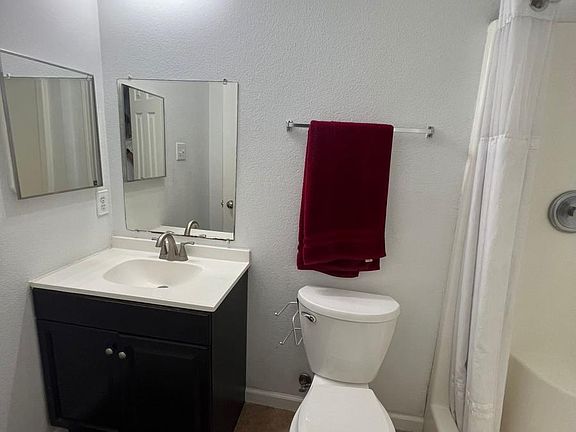 2nd image of 4107 Saint Charles #4107
