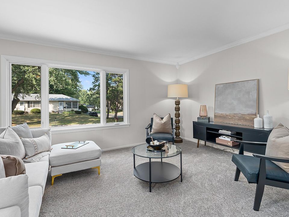 1st image of 6233 Oak Knoll Dr