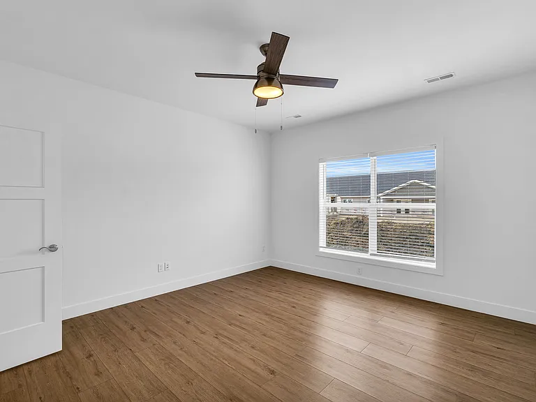 70 E Airport Rd #34 — Photo 14