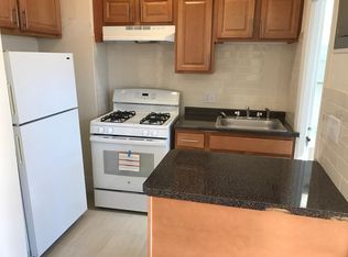 16 Lincoln St #2, Newton Highlands, MA 02461