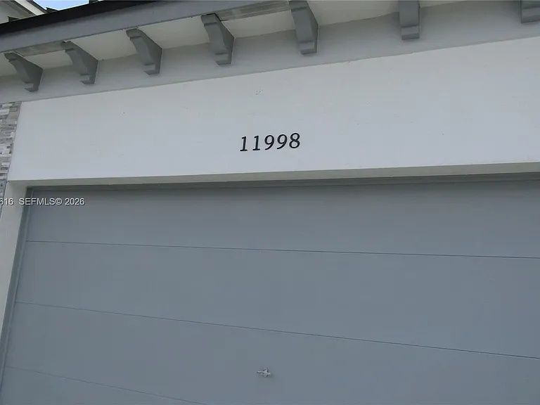 11998 SW 232nd St — Photo 22
