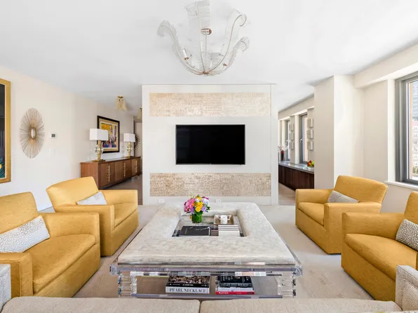 200 East 62nd Street 5A image 2 of 24