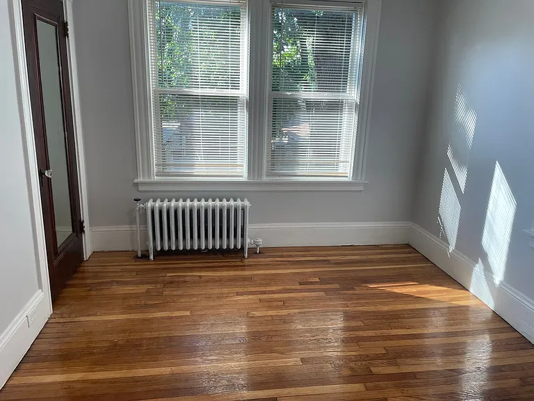 654 Elmwood Ave — Photo 17