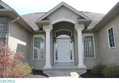2nd image of 3220 Woodstone Dr