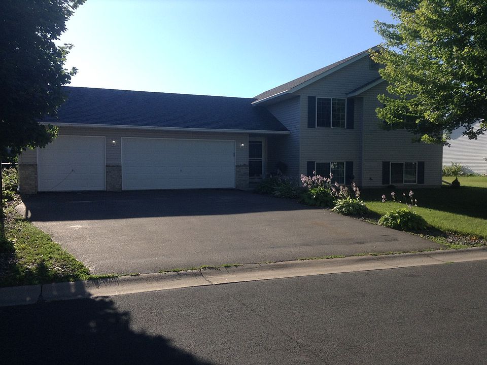 1st image of 4897 190th St W