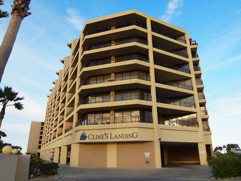 1st image of 1000 N Station St #618