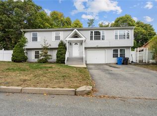 57 Capuano Ave, Cranston, RI 02920