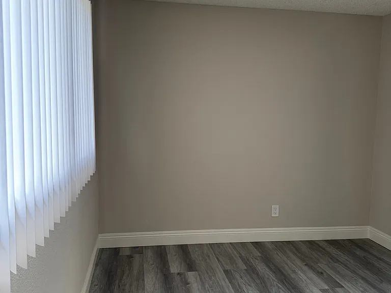831 S Greenwood Ave #10 — Photo 11