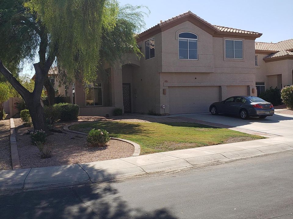 1st image of 575 E Yvonne Ln