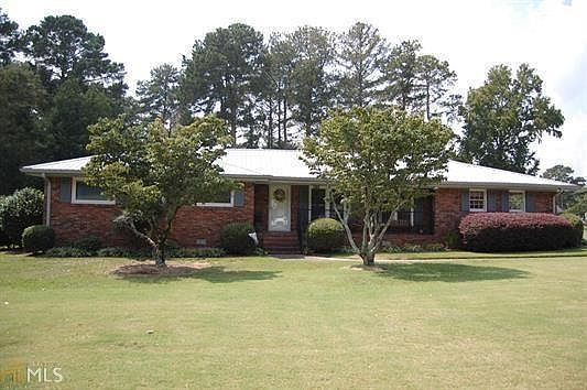 1st image of 2219 Myra Ln