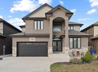 1368 Helsinki Ct, Windsor, ON N9G 0B4