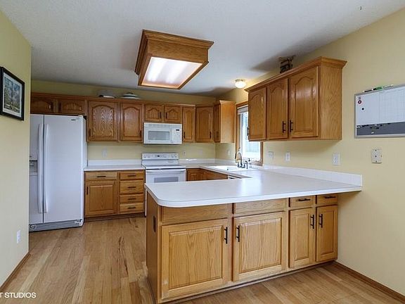 4th image of 1123 65th St