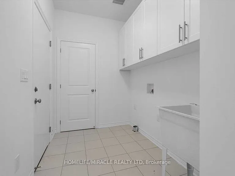 140 Country Club Dr — Photo 31