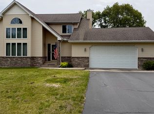 1960 S Fernwood Dr, Knox, IN 46534