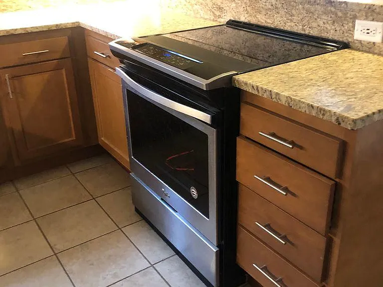 1282 Hunter Ave #C — Photo 6