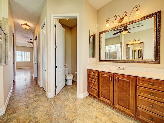 4th image of 3551 Thurloe Dr