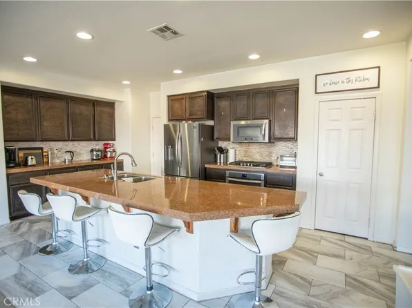 13188 Monrovia St, Hesperia, CA 92344