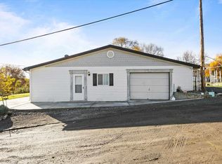 41 4th St, Eltopia, WA 99330