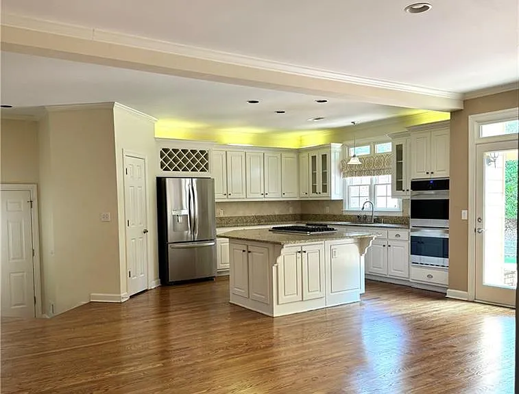 980 Gunter Ct — Photo 7
