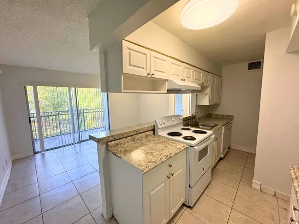 4459 Treehouse Ln #14-F, Fort Lauderdale, FL 33319