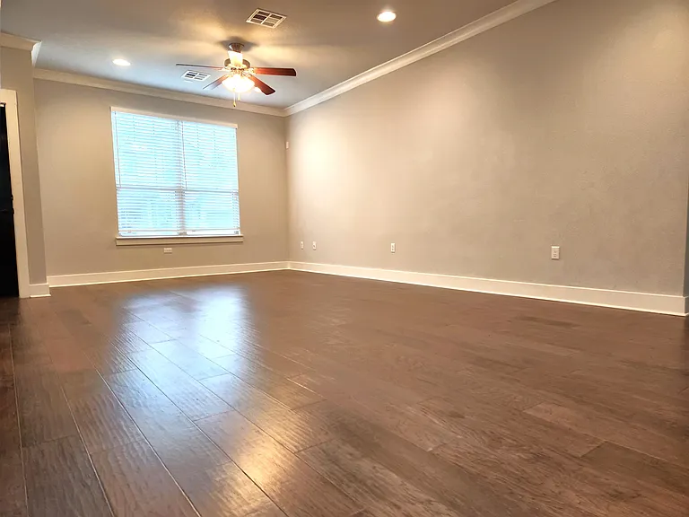 9715 McKnight Loop — Photo 7