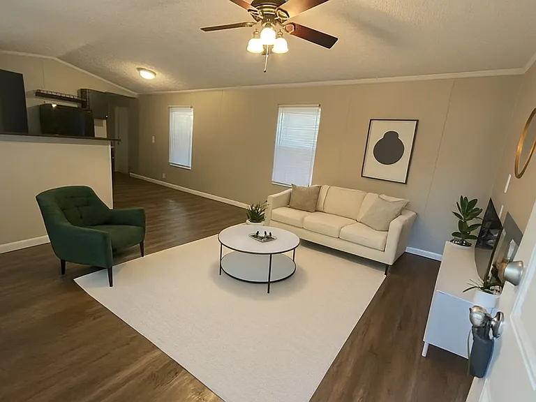 3469 W Yorkshire Dr — Photo 1