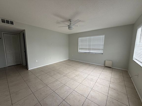 5th image of 4540 19th St W #B