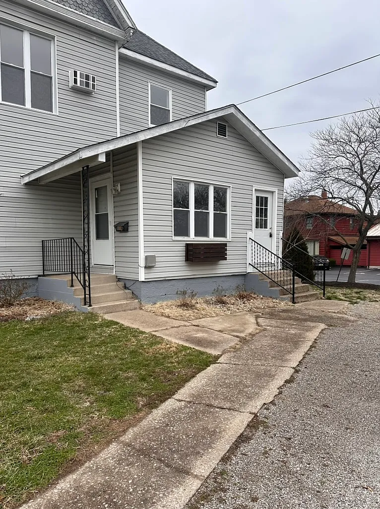 116 N 12th St - B — Photo 1
