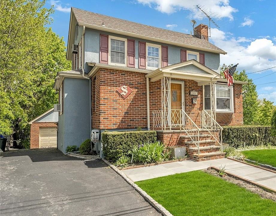 1st image of 61 Tuckahoe Avenue