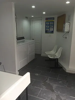 Rented by RC Realty Group of New York Inc | media 16