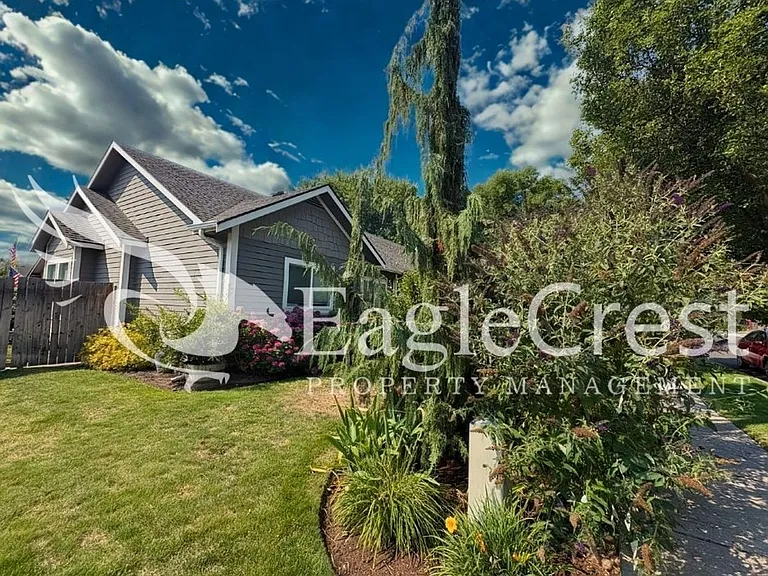 1855 Woodmere Loop — Photo 8