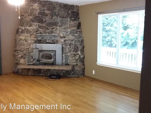 2nd image of 5011 93rd St NW Unit A