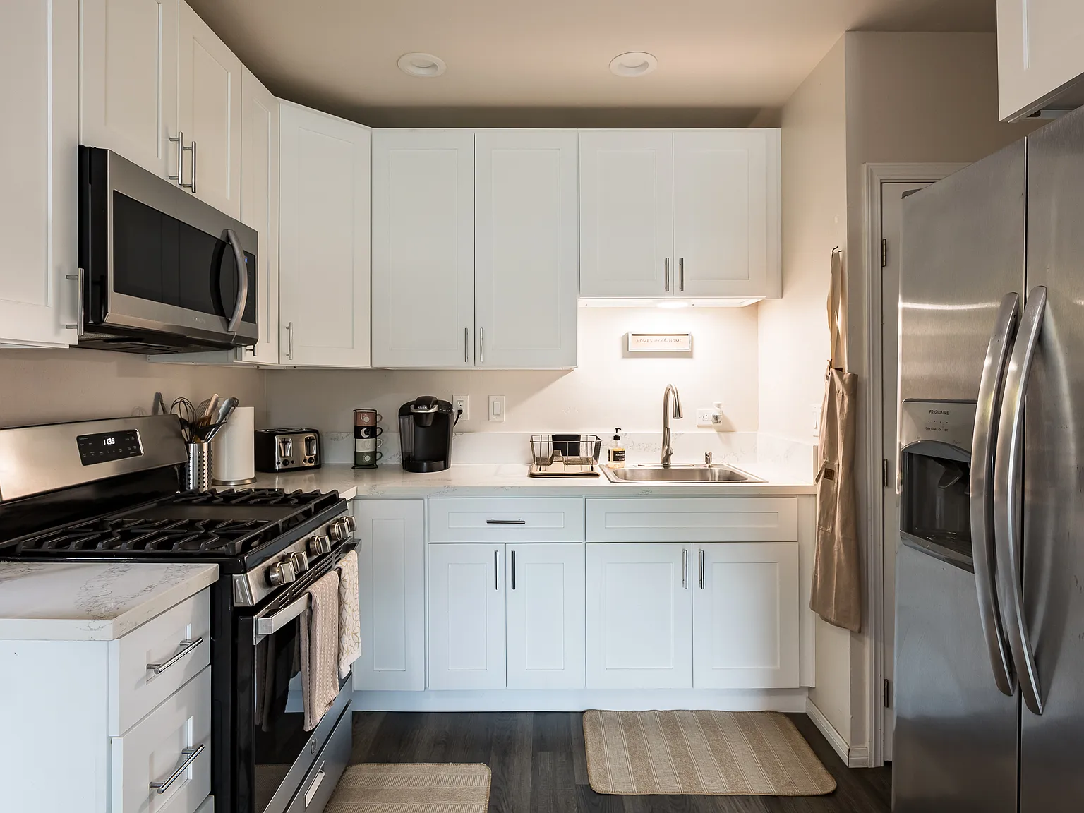 1 bed, $4,500 — Photo 1