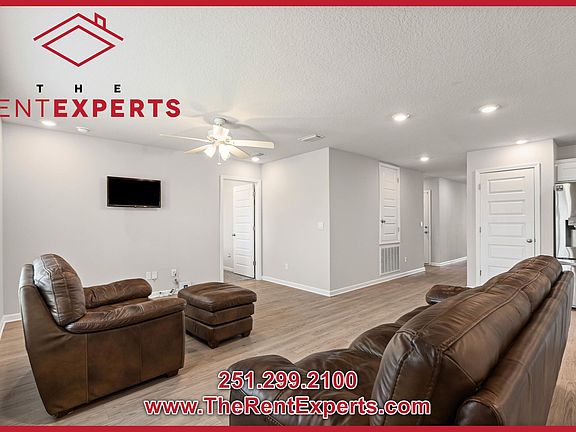 5th image of 2599 Cedarwood St