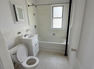 19813 32nd Rd FLOOR 2, Flushing, NY 11358