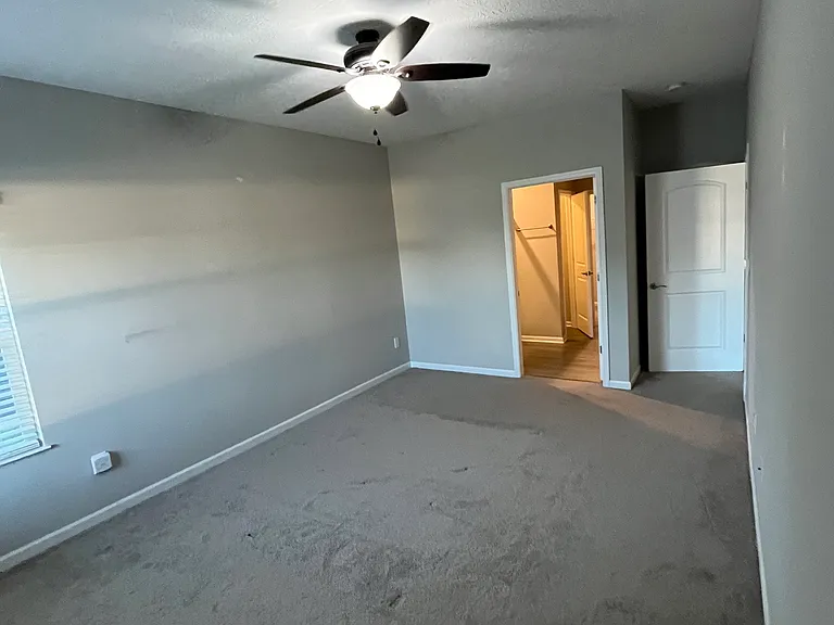 514 Curry Dr — Photo 12