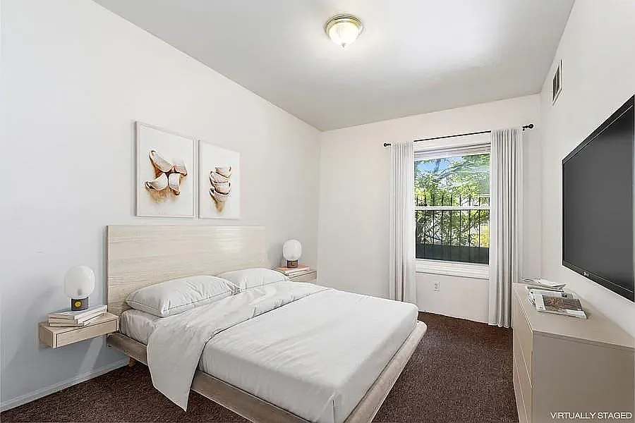 3 bed, $2,700 — Photo 4