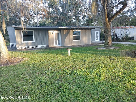 3rd image of 2447 Wildwood Dr
