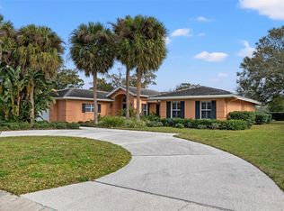 9 Hibiscus Rd, Belleair, FL 33756