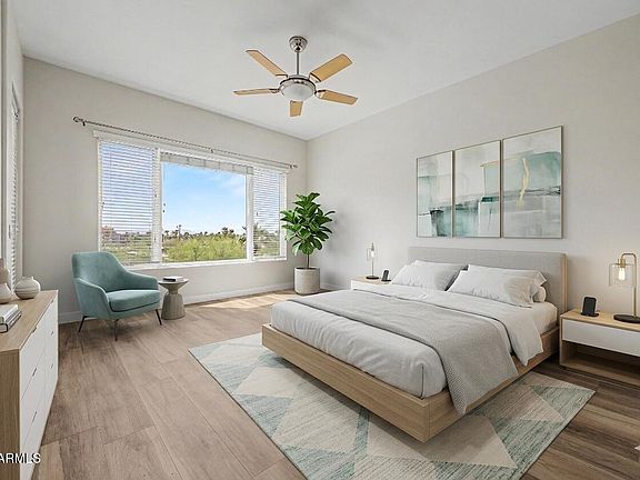 4th image of 16 W ENCANTO Boulevard #312
