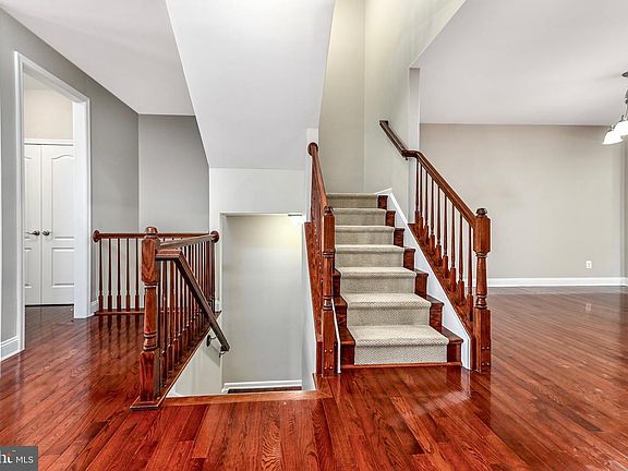 4th image of 23253 Tradewind Dr