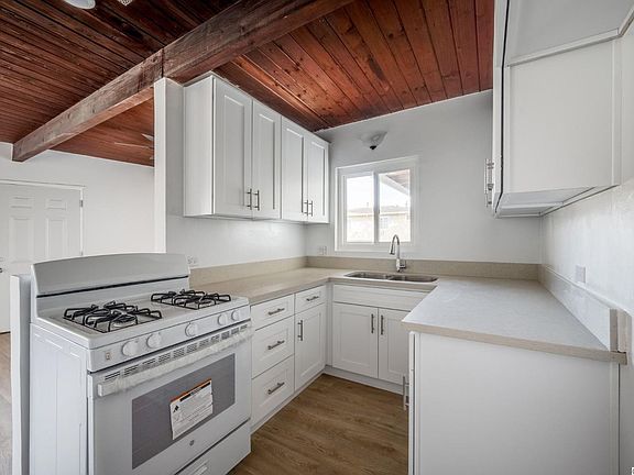 2nd image of 223 Justin Ave #C