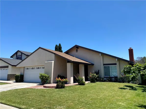3205 S Griset Pl, Santa Ana, CA 92704