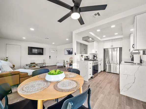 61874 Sunburst Cir, Joshua Tree, CA 92252