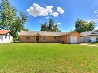 7616 NW 29th St, Bethany, OK 73008