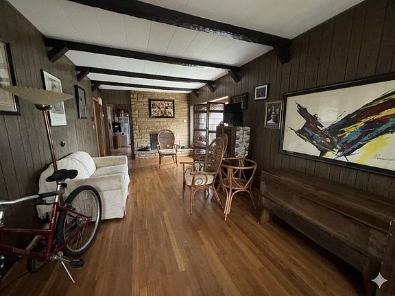 2nd image of 1044 Ferdinand Ave