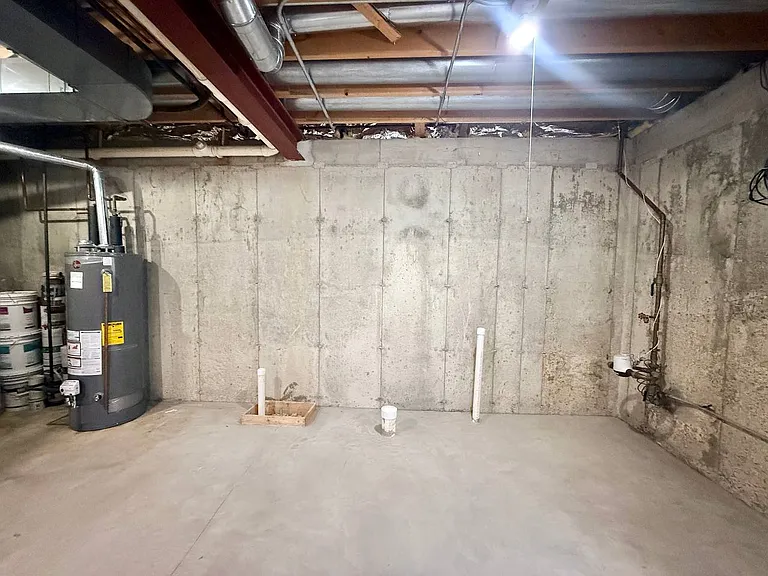 930 Case St — Photo 20