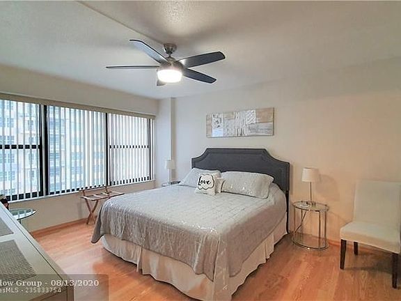 5th image of 3800 Galt Ocean Dr APT 603